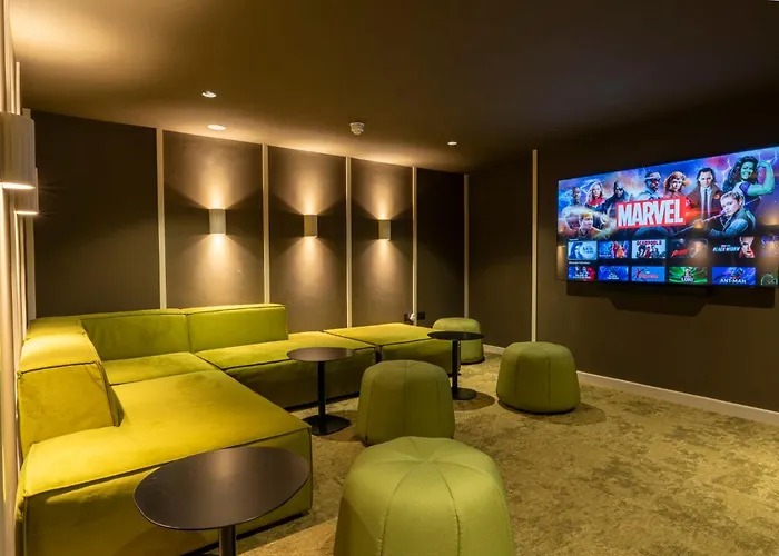 For Students Only - Iq Leeds In City Centre